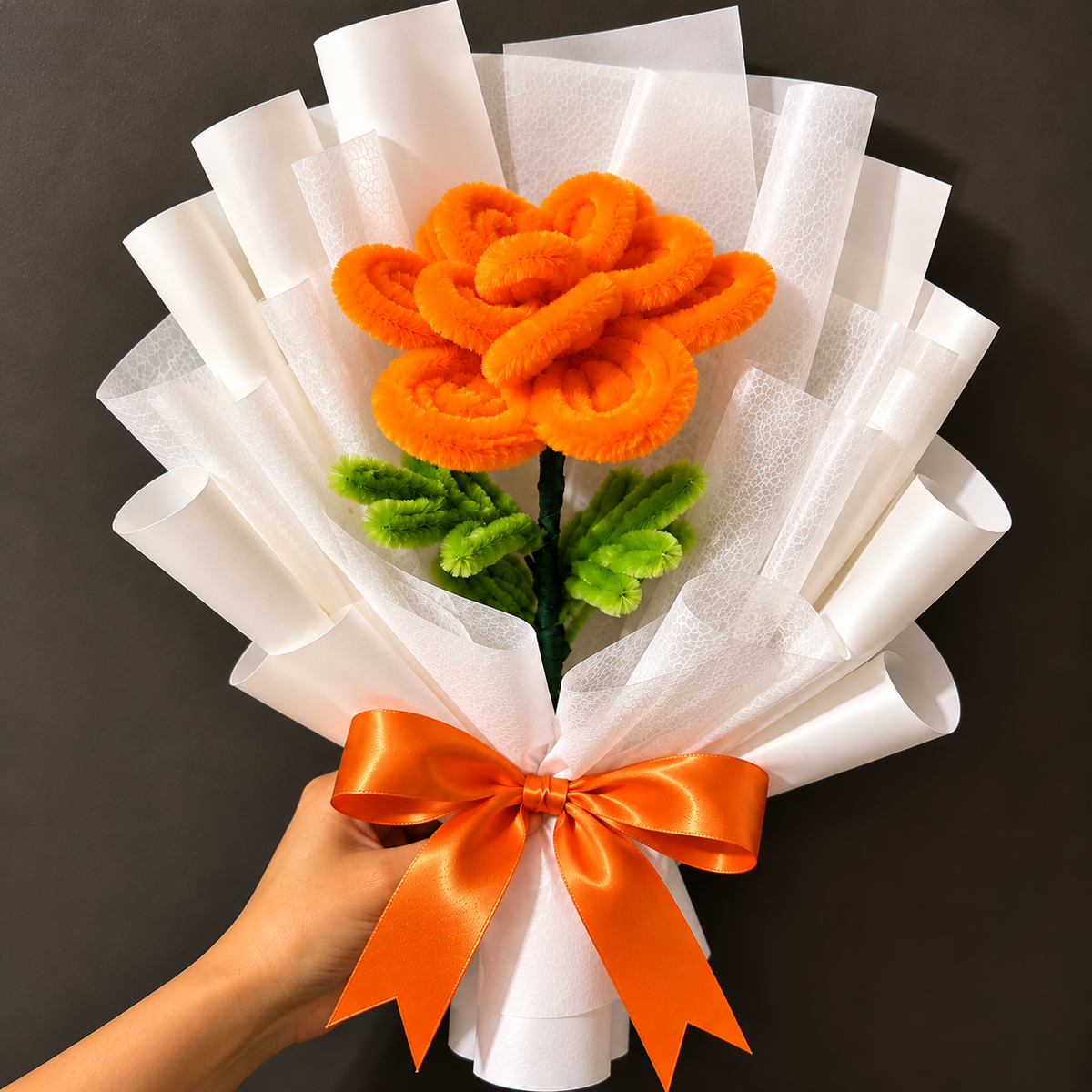 Handmade Pipe Cleaner Flower Bouquet | Everlasting Gift in 4 Colors
