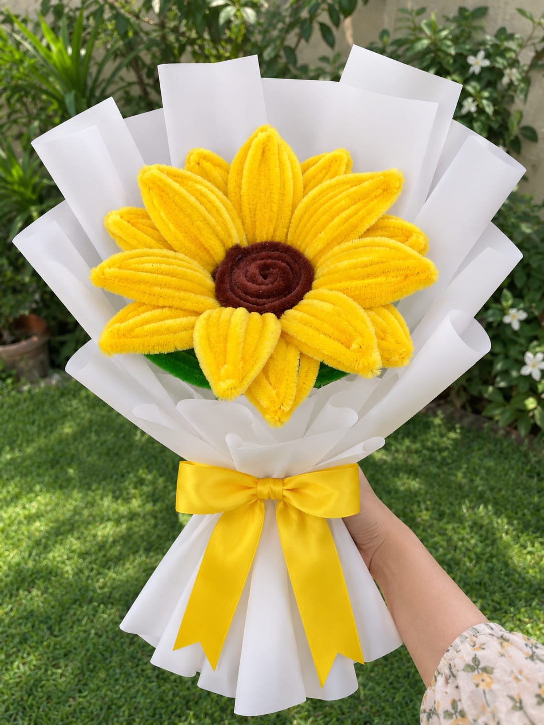 Sunflower Pipe Cleaner Bouquet