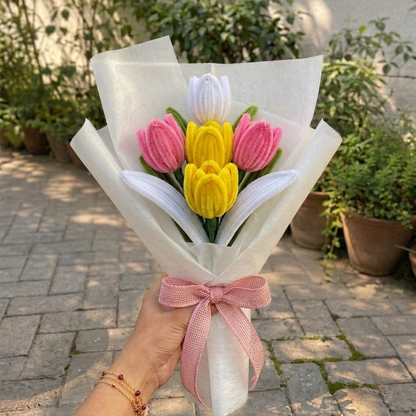 Pastel Tulip Bouquet – Handmade Pipe Cleaner Flowers